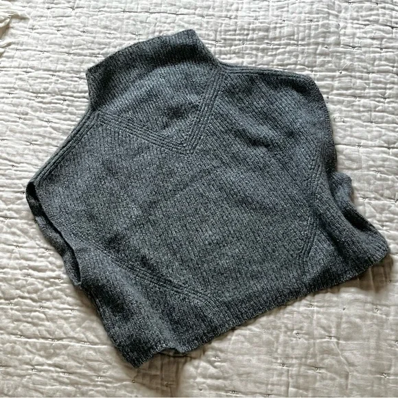 Anthropologie Cashmere Charcoal Crop Sweater Vest - Picture 6 of 12